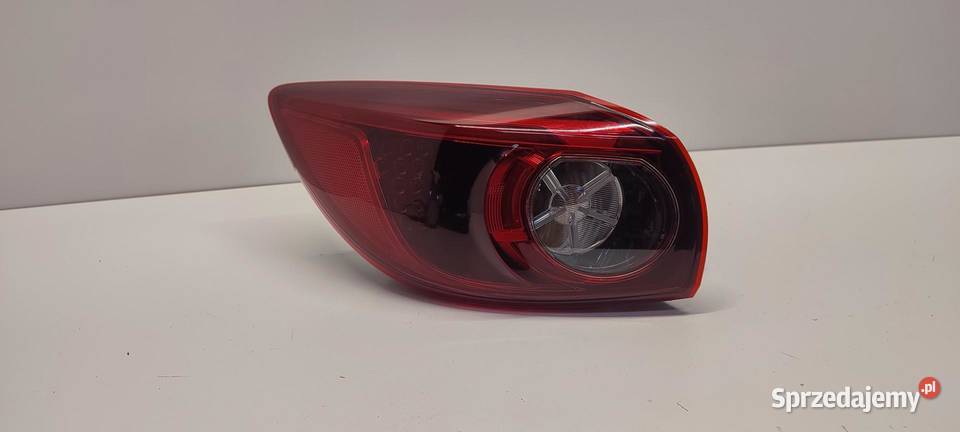 MAZDA 3 LAMPA LEWY TYŁ B45D51160