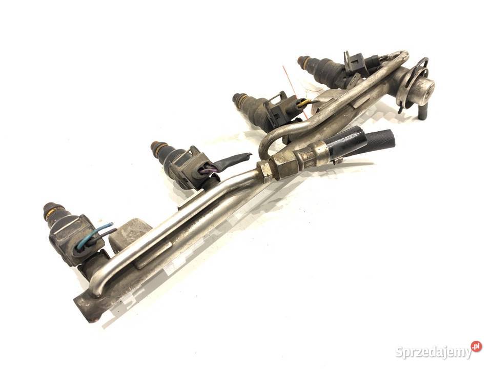 LISTWA WTRYSKOWA AUDI A6 C4 058133681 18 125