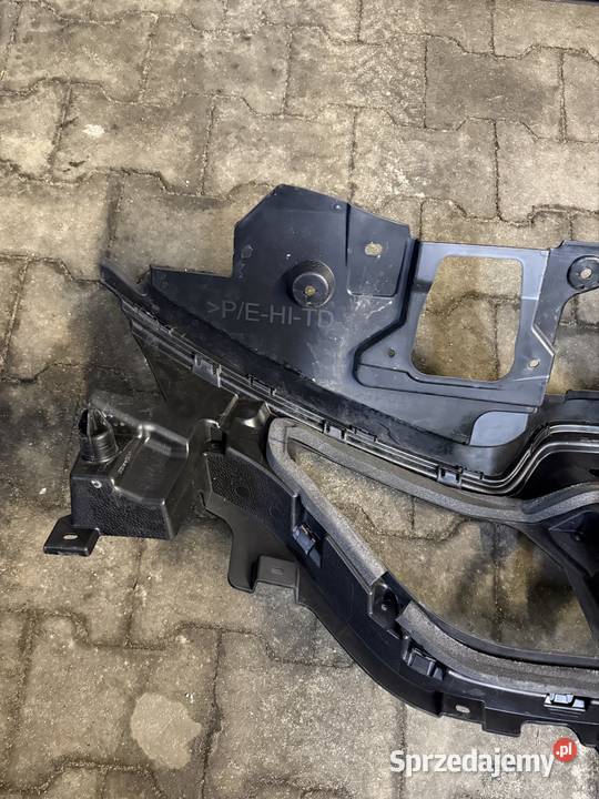 Renault Captur II Atrapa Grill Stelaż Kłobuck