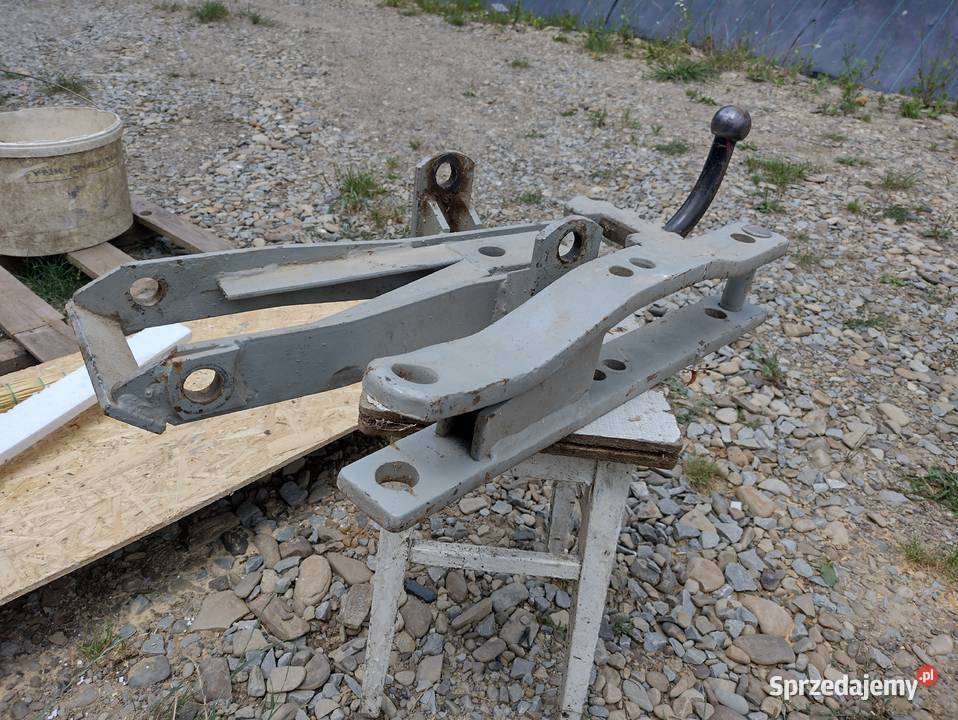 Zaczep dolny ursus c330 Jasło