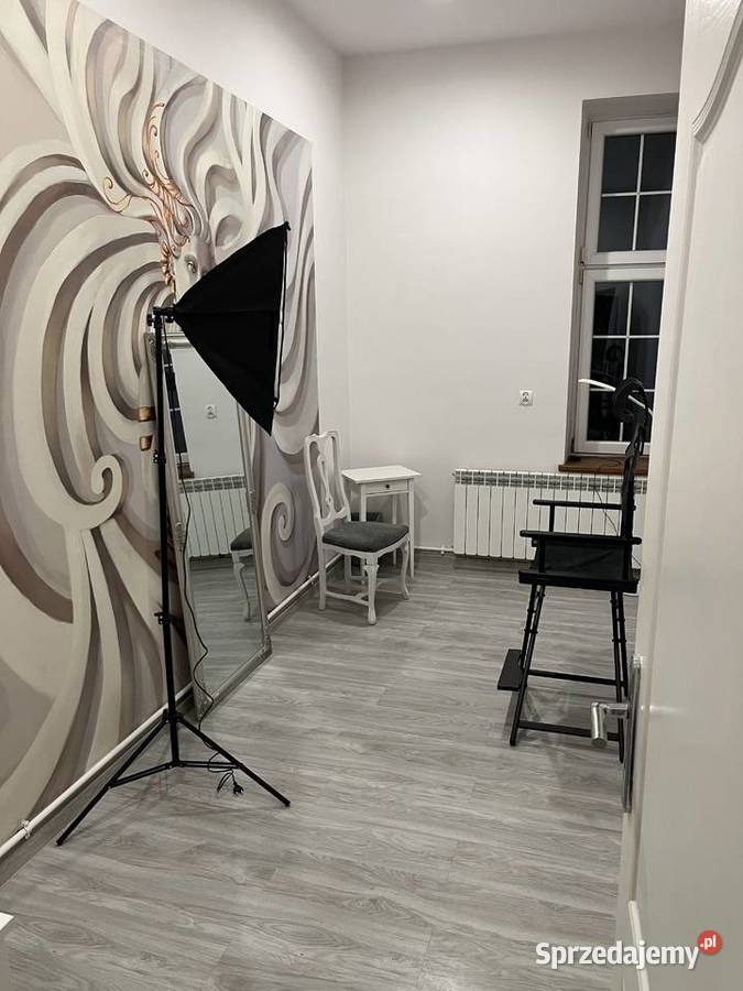 Wynajem lokal usługowy biuro wyposażony Jasło