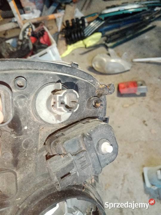 Lampa przednia lewa Nissan Micra Wyszków