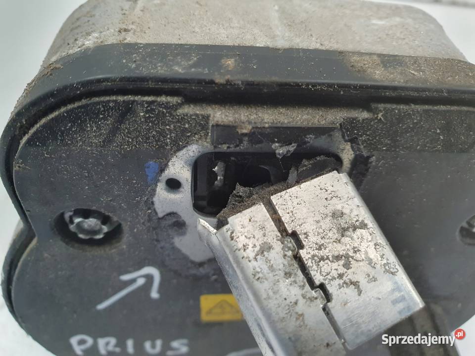 SPRĘŻARKA KLIMATYZACJI Toyota Prius IV 18 pompa Chełm