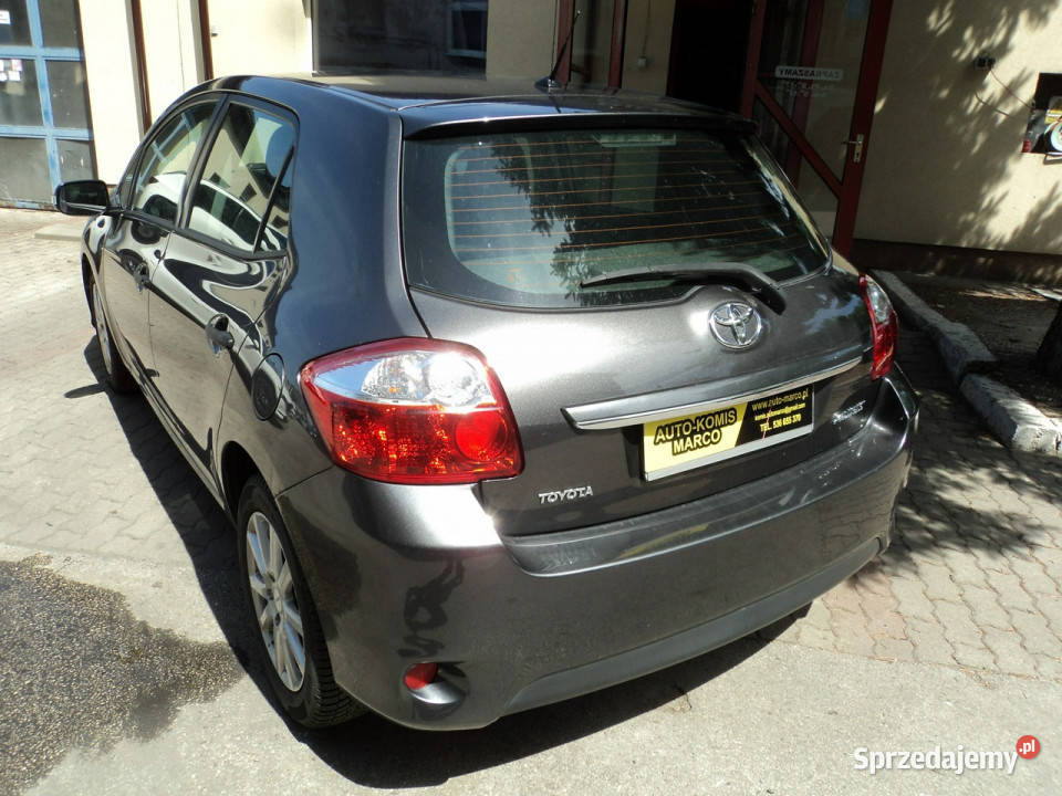 Toyota Auris sprzedam ładną TOYOTE AURIS 13 B nieuszkodzony Lublin