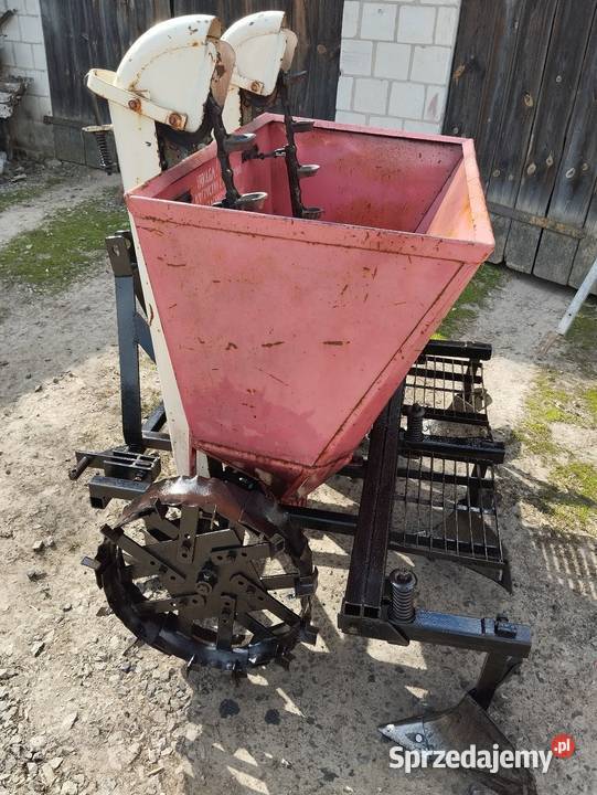 Sadzarka do ziemniaków Akpil Żółkiewka-Osada