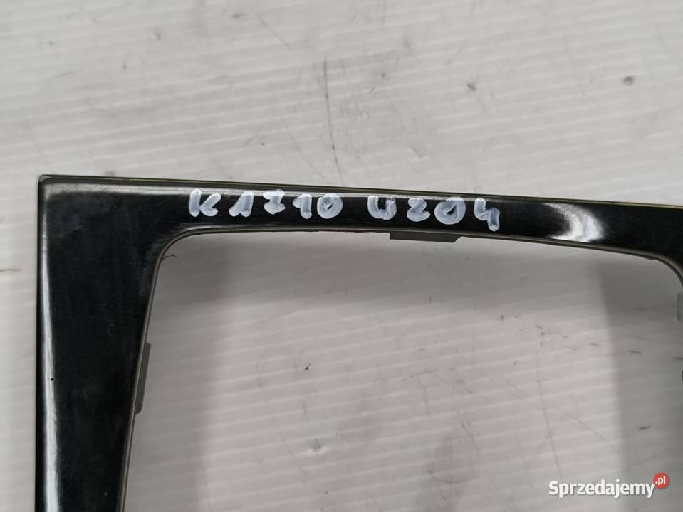 RAMKA DEKOR ZMIANY BIEGÓW MERCEDES W204 LIFT osobowe