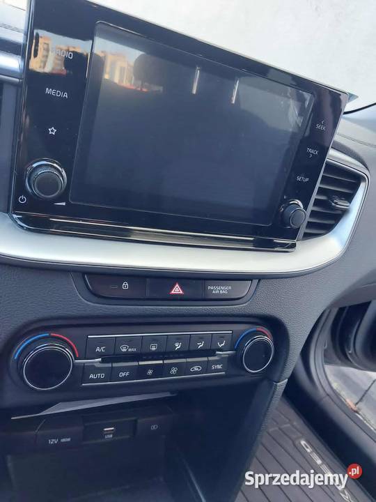 Kia Xceed 15 benzyna Dąbrowa Górnicza