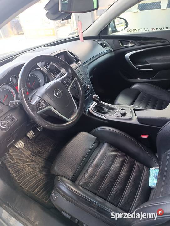 Opel Insignia OPC