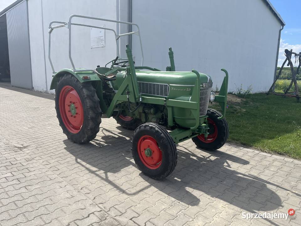 Fendt Farmer 2 z ładowaczem przednim