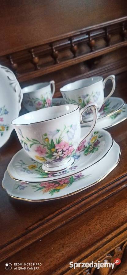 Serwis Queen Anne Old Country Spray Made in Gdańsk