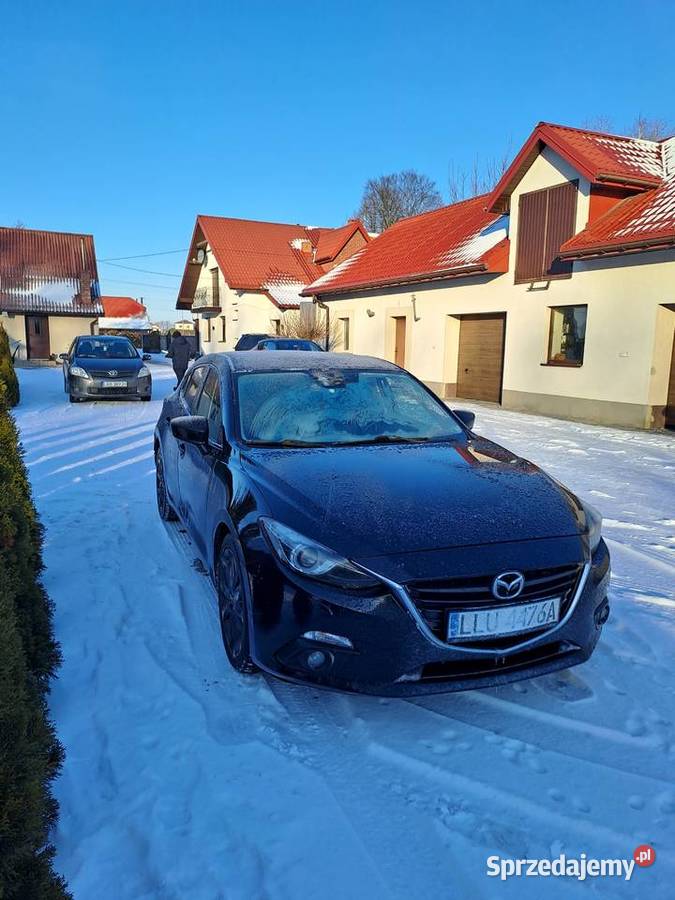 Syndyk sprzeda Mazda 3 benzyna Warszawa
