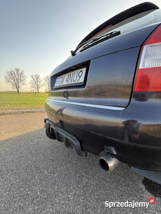 Sprzedam Audi A4 b6 25v6 TDI Quattro nieuszkodzony sprzedam
