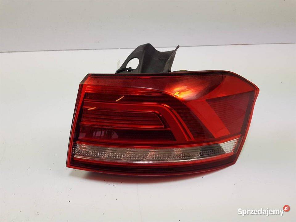 LAMPA PRAWA TYŁ VOLKSWAGEN PASSAT B8 sprzedam