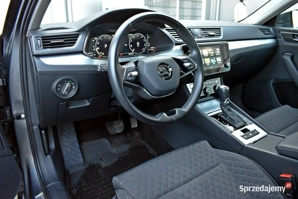 koda Superb Bezwypadkowy Salon Polska Serwis ASO ASR (kontrola trakcji)