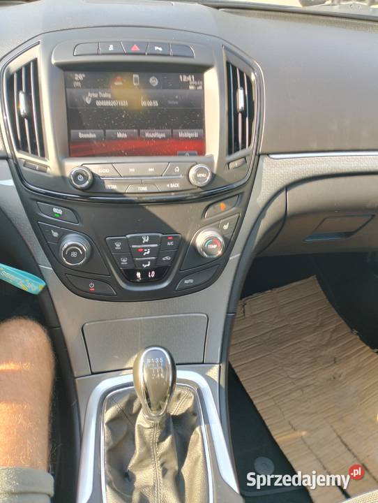 Opel Insignia Sports Tourer manualna Szydłowo