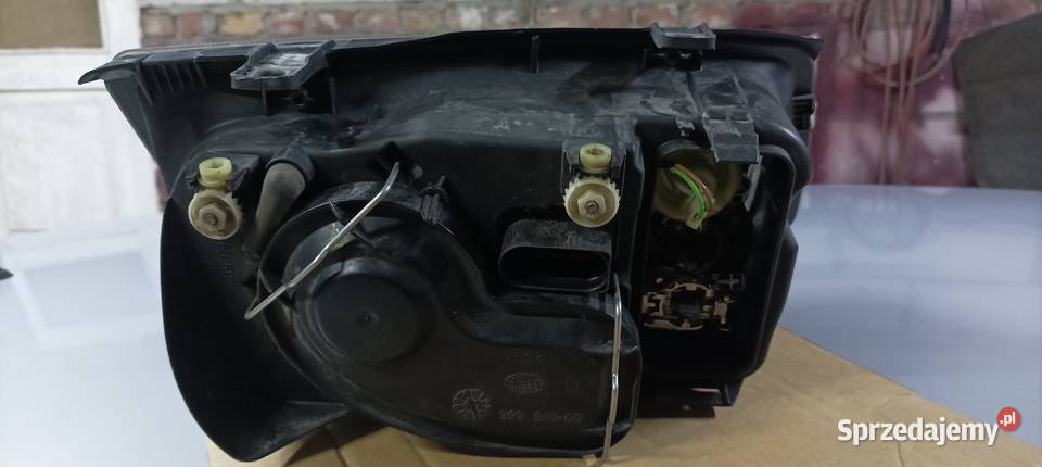 VW Bora lampy przednie oryginał Hella lampy przednie Leopoldów