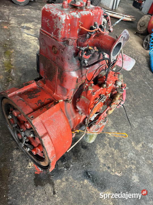 silnik ciągnik rolniczy C330 silnik URSUS C330 łódzkie Działoszyn sprzedam