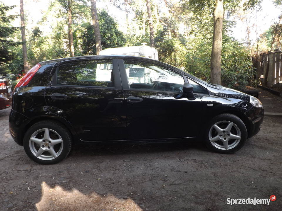 fiat Grande Punto w doskonałym stanie Józefów sprzedam