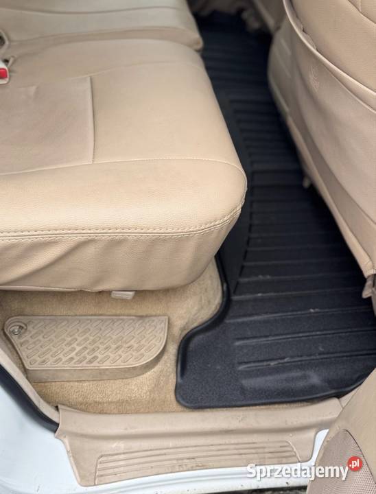 Toyota Land Cruiser 100 47 V8 4/5 pomorskie
