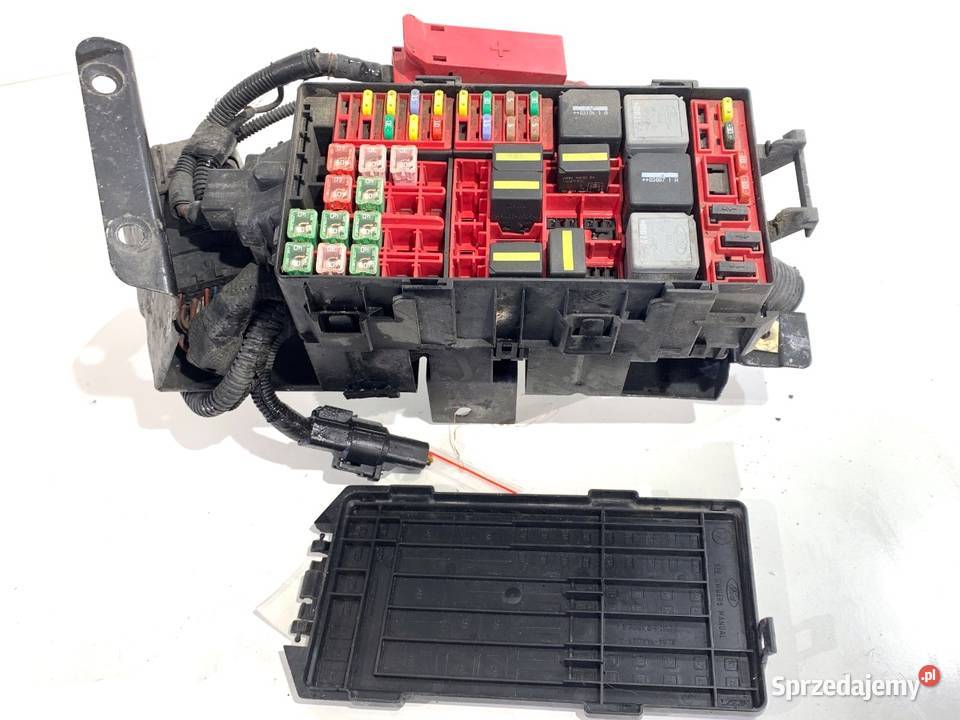SKRZYNKA BEZPIECZNIKÓW FORD TRANSIT IV osobowe