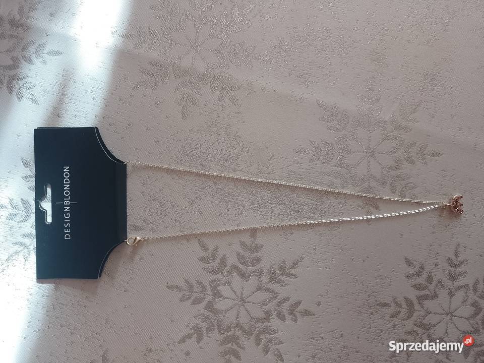 ASOS Długi naszyjnik z zawieszką łańcuszek z