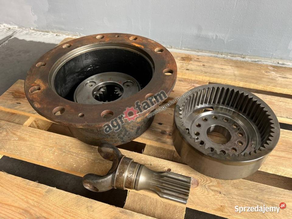 Zwolnica układ planetarny Valtra 8750 8350 8950 Byków