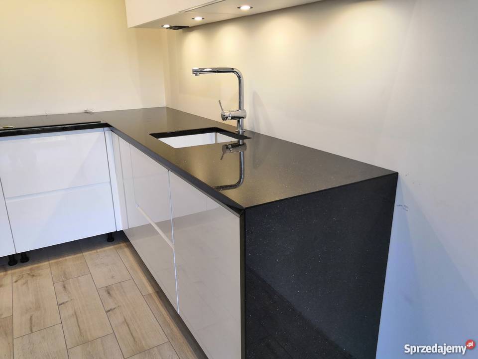 Nagrobki Schody wewnętrzne parapety Brzeg