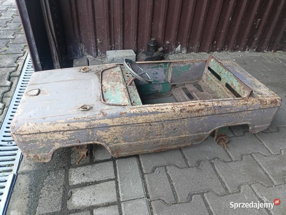 stara zabawka azak Moskwicz samochód na pedały Olesno sprzedam