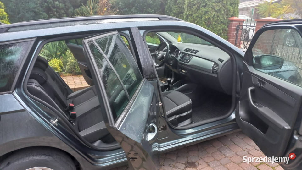 koda Fabia Kamera cofania Climatronik Kierwielof światła LED Gdańsk