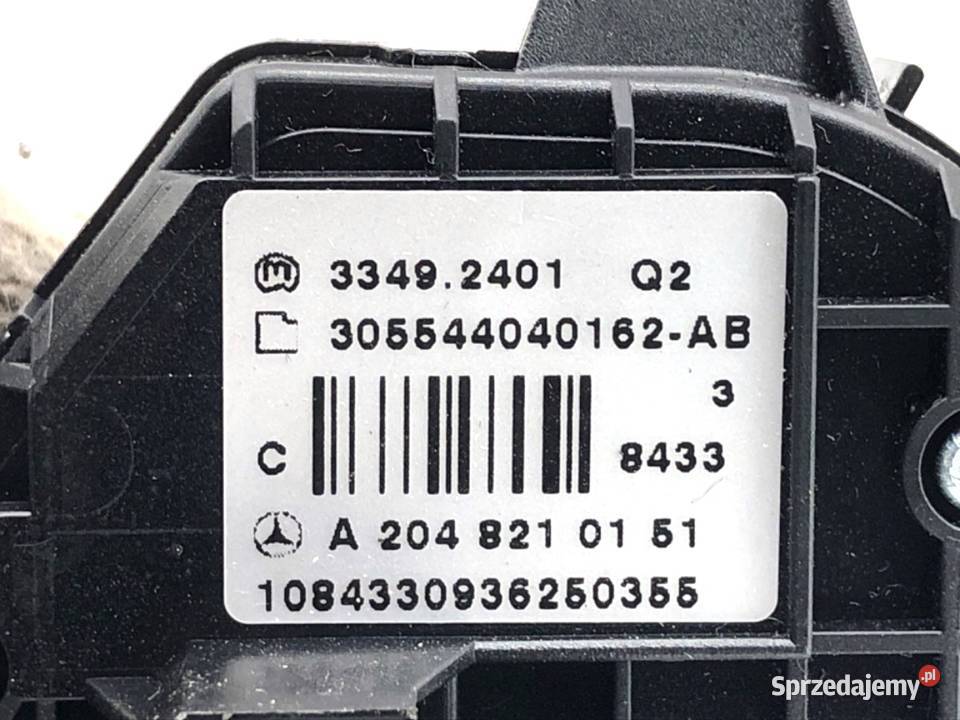 PRZEŁĄCZNIKI KIEROWNICY MERCEDES X204 osobowe