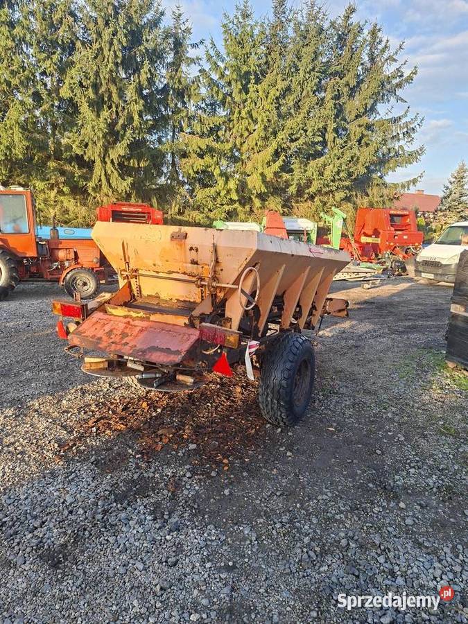 Rozsiewacz wapna rcw3 okazja transport nowy typ sprzedam