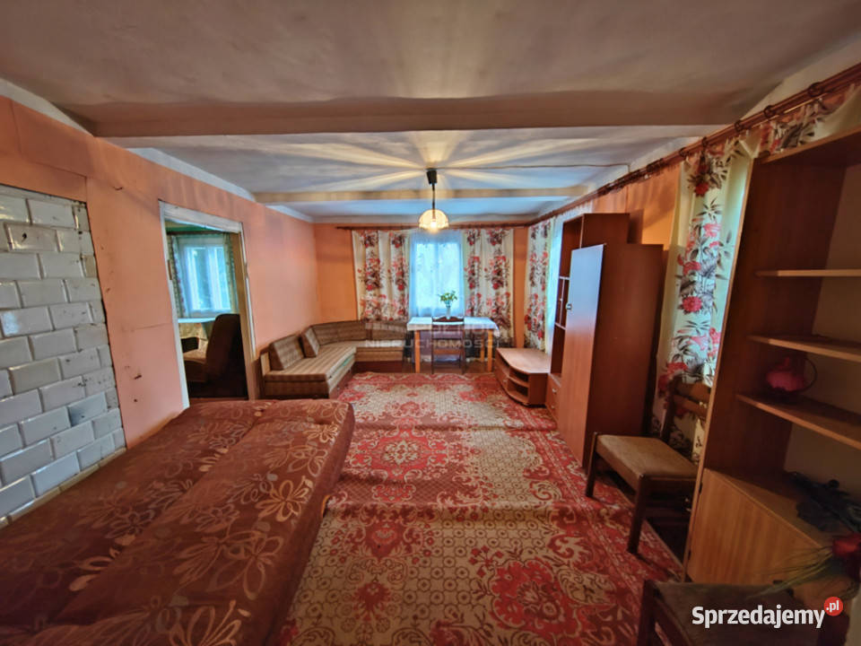 Dom budynki gospodarcze Korczówka gm Łomazy drewno sprzedam