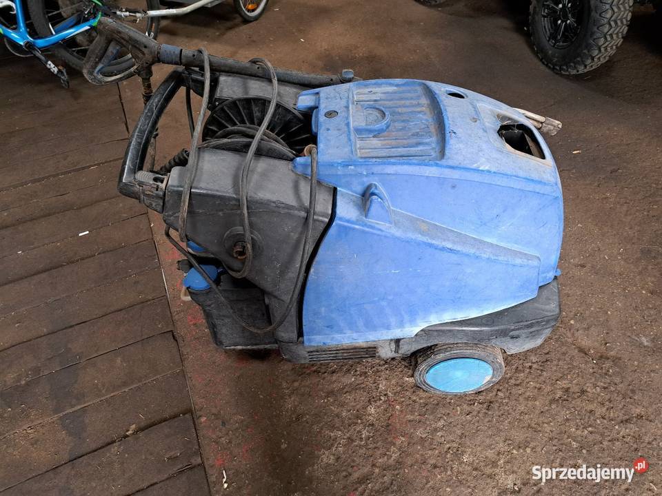 Myjka wysokociśnieniowa na gorącą wodę Nielfisk Piecewo sprzedam