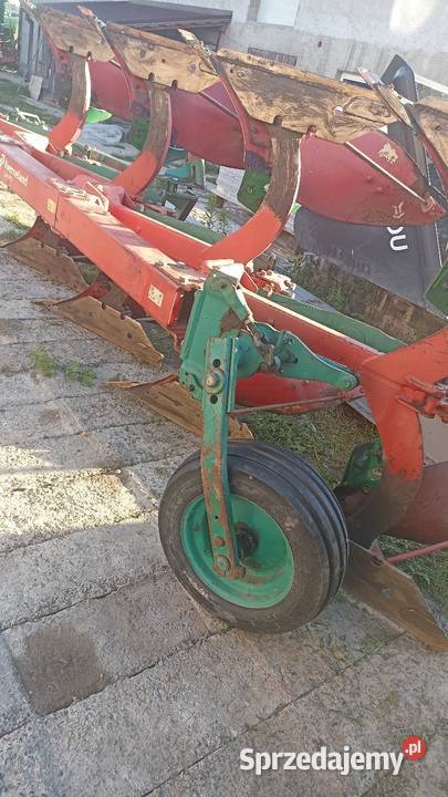 Pług kverneland em 100 Brodnica