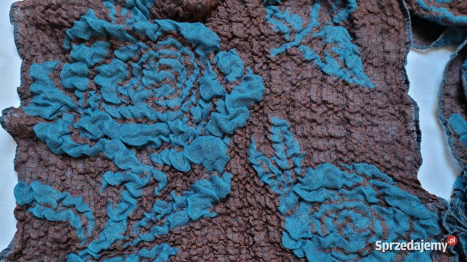 Delikatny elegancki długi szal Dodatki Piekary Śląskie