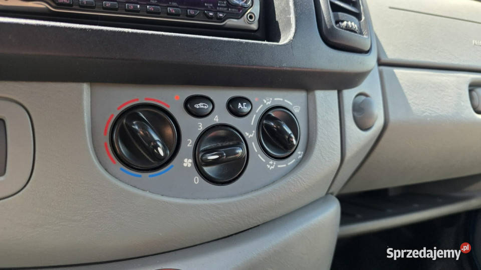 Renault Trafic Klima super stan elektryczne lusterka Lębork