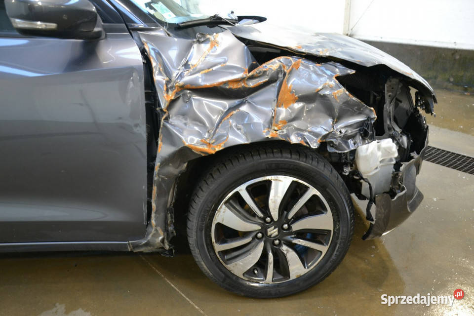 Suzuki Swift 12 benzyna hybryda 90 climatronic uszkodzony Kęty