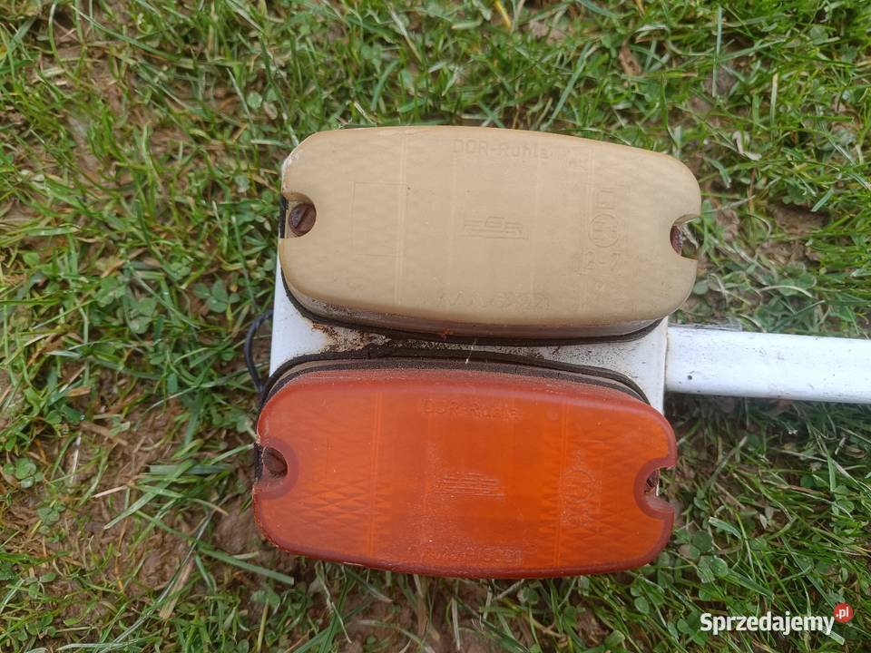 Lampy kierunkowskazy trabant DDR oryginał białe osobowe sprzedam