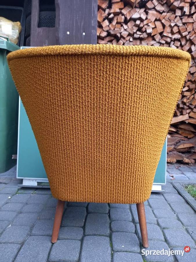 Stary fotel patyczak muszelka PRL vintage