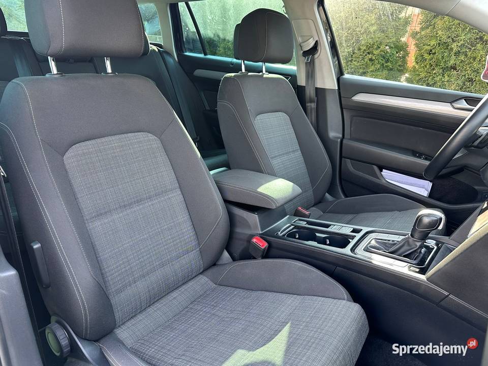 Volkswagen Passat 2020 r 81 przebiegu benzyna