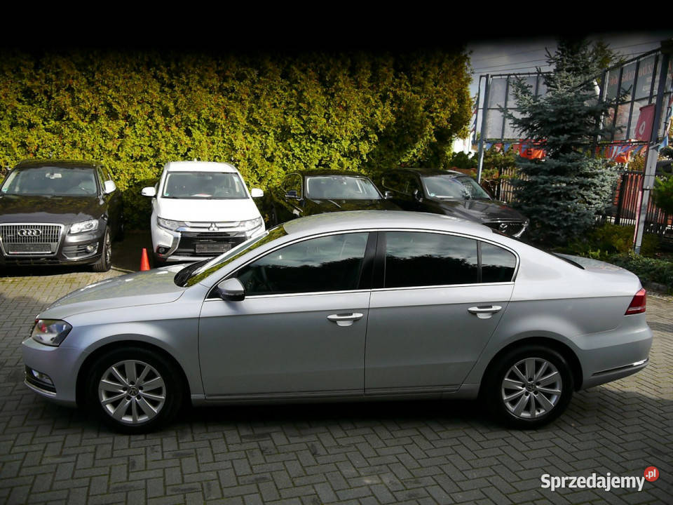 Volkswagen Passat 18 Stan b bezwypadkowy pełny Częstochowa