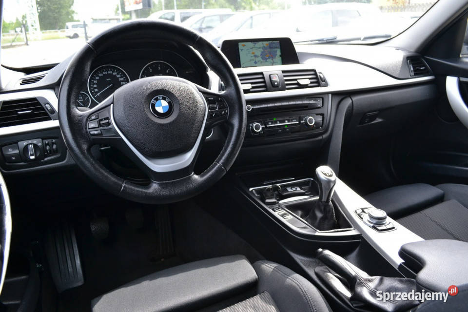 BMW 318 KlimatyzacjaNawigacjaZadbanyEl czujnik deszczu BMW Częstochowa