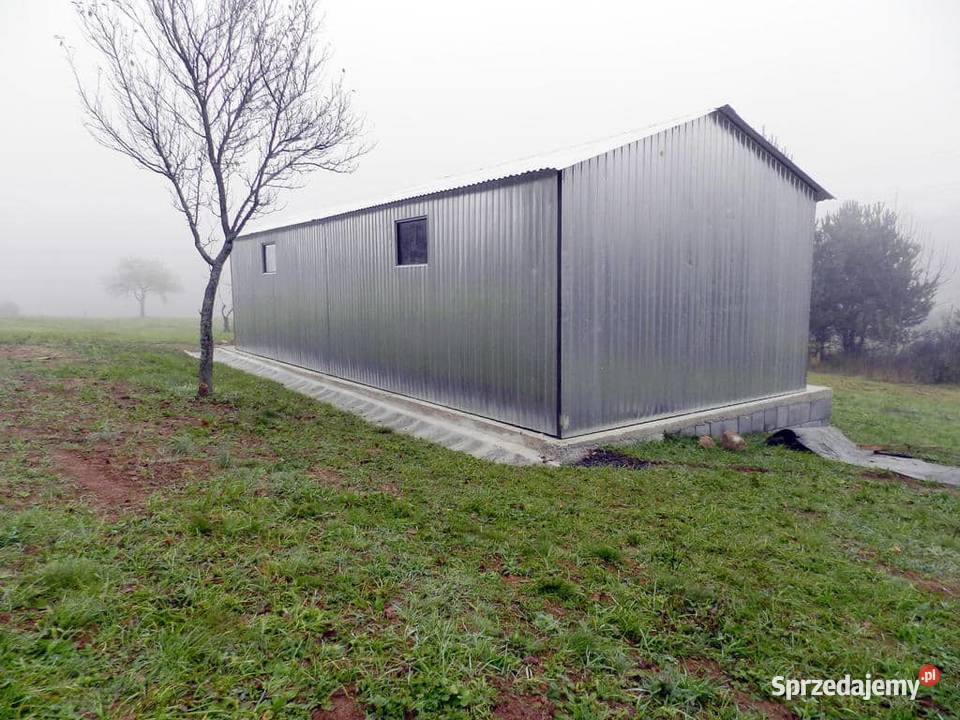 Blaszana montowana hala 510 m srebrna