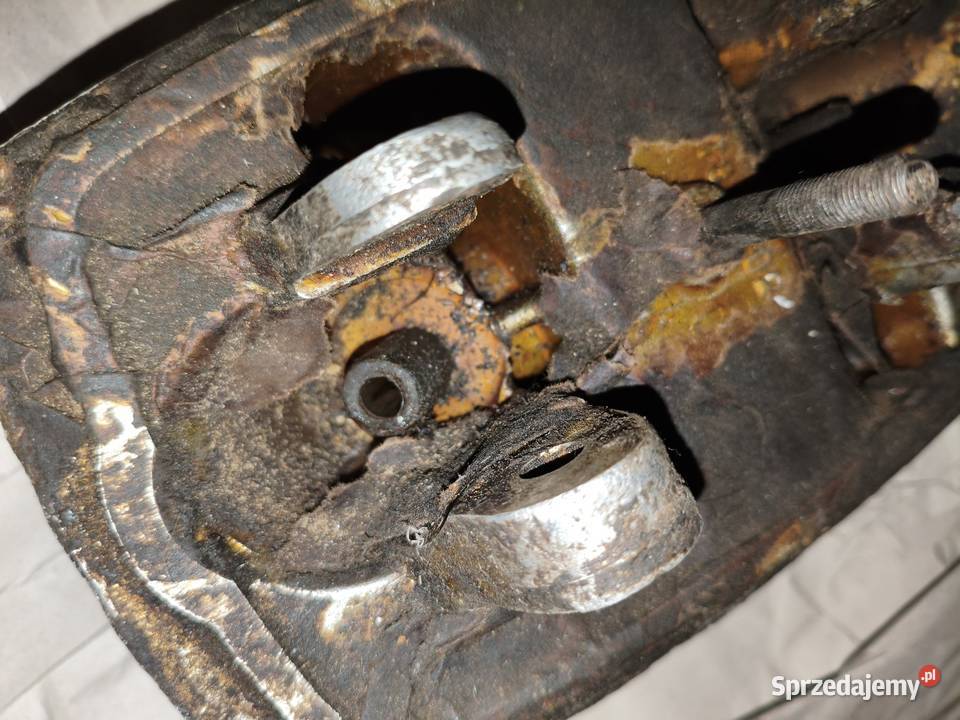 Lewa głowica K650 Cylindry, głowice, pierścienie