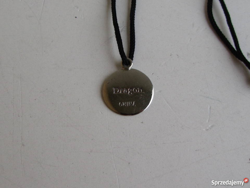 Wisiorek Dragon Smok China na plecionce