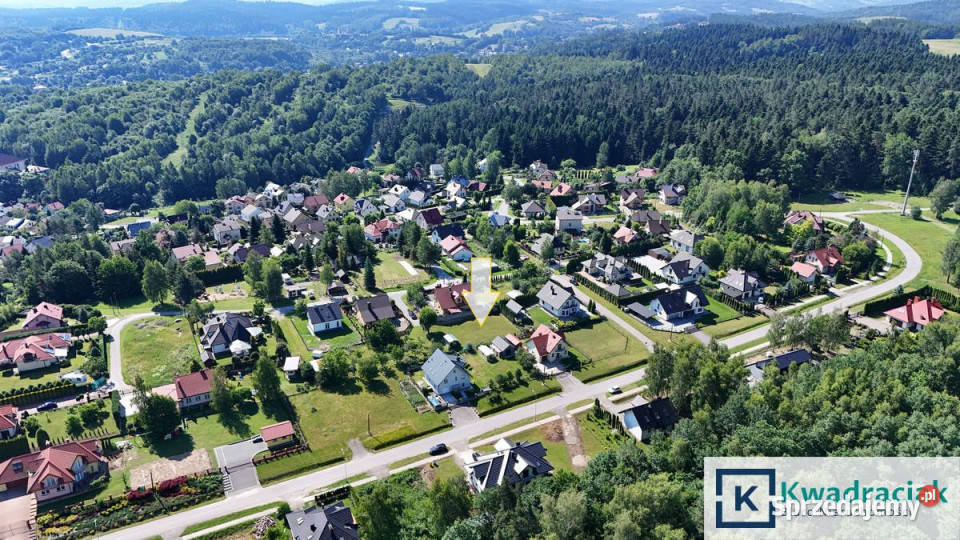 Grunt 551m2 Zagórz Wichrowa