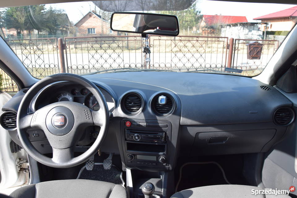 Sprzedam Seat Ibiza III 14 16V 2005r MP3 Dąbrowica sprzedam