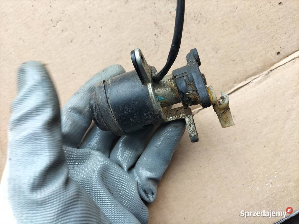 Audi 80 B3 B4 ZAMEK WKŁADKA BAGAŻNIKA Zamki, wkładki i kluczyki Kamień-Kolonia