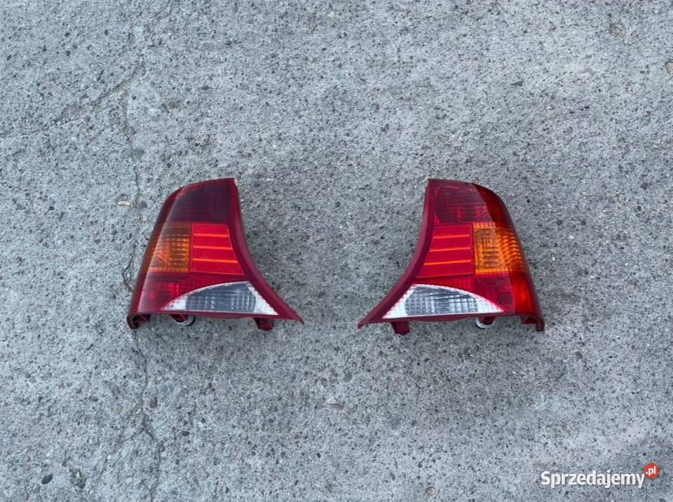 Lampa tył tylna lewa prawa Ford focus mk1 lift Rok produkcji 2003 Szczecin sprzedam
