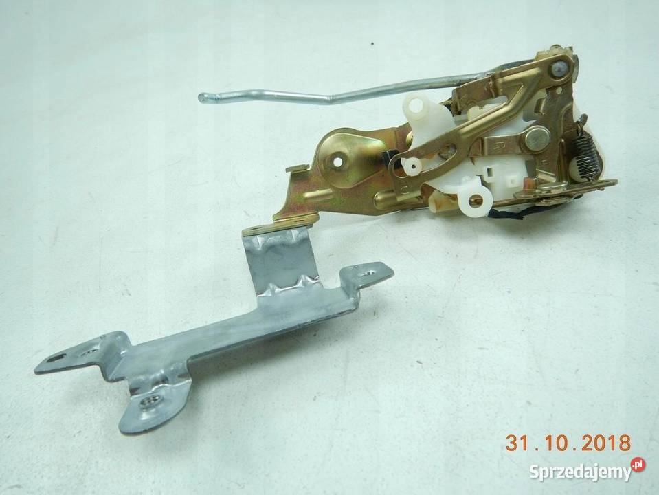 ZAMEK DRZWI PRAWY PRZÓD MITSUBISHI SPACE WAGON